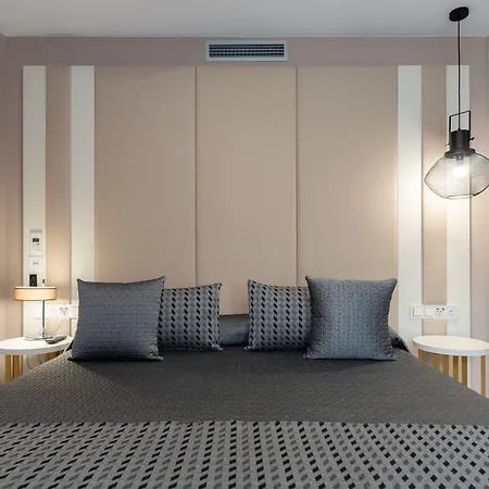 Hotell Perla Del Sur 2*