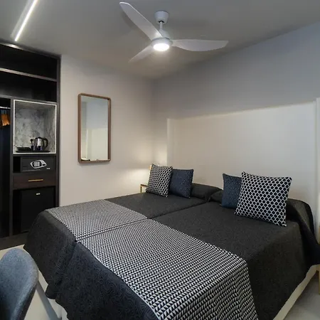 Perla Del Sur Hotell 2*