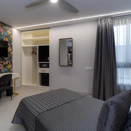 Hotell Perla Del Sur 2*